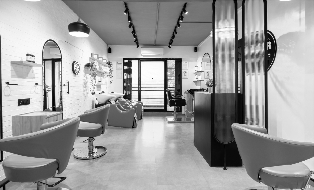 THE-HAIR-DIARIES-ACADEMY